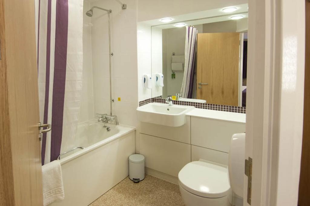 Premier Inn Southsea Portsmouth Ruang foto