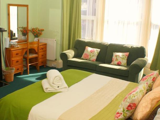 Premier Inn Southsea Portsmouth Bagian luar foto