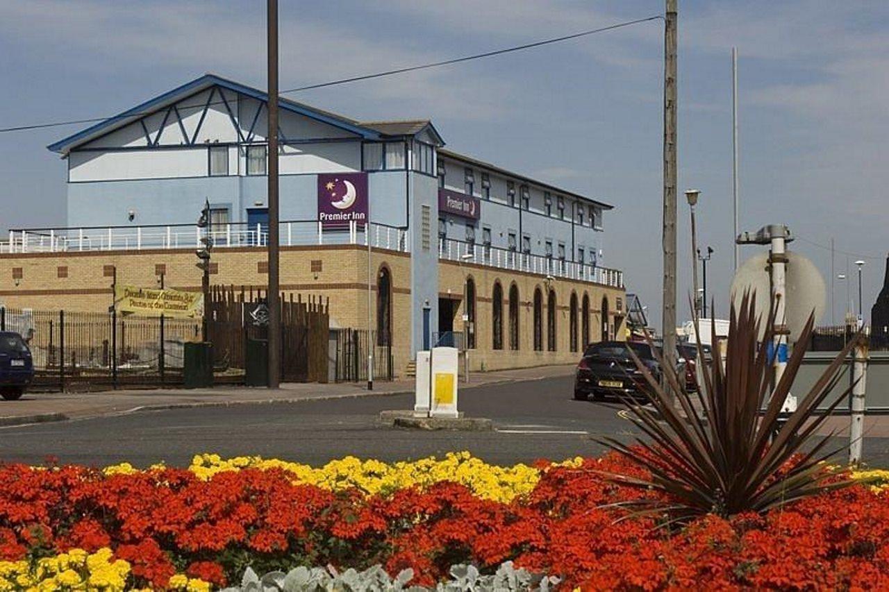 Premier Inn Southsea Portsmouth Bagian luar foto