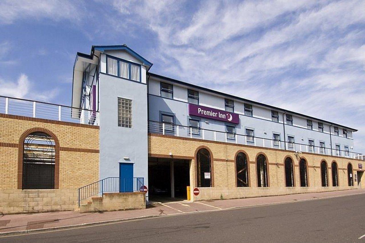 Premier Inn Southsea Portsmouth Bagian luar foto